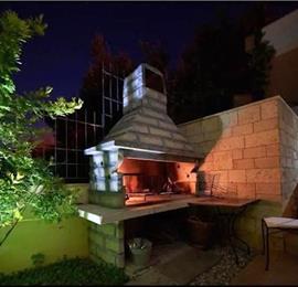 4 bedroom hilltop villa with pool near Jesenice, sleeps 8